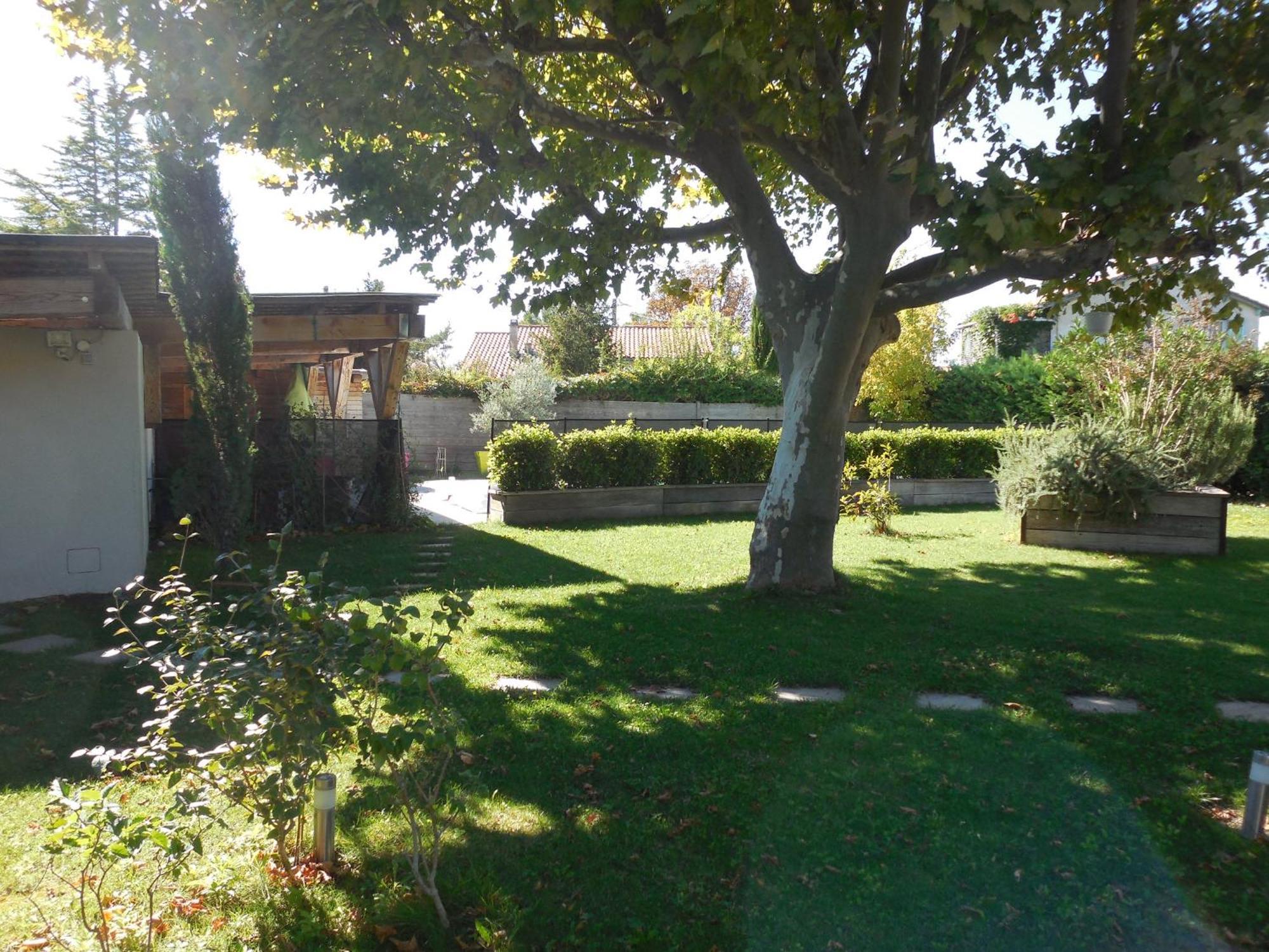 La Maison Bleue LʼIsle-sur-la-Sorgue Exteriér fotografie